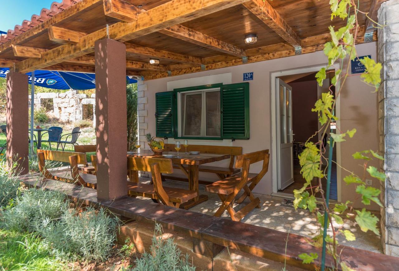 Holiday Home Frane Slivno  Extérieur photo